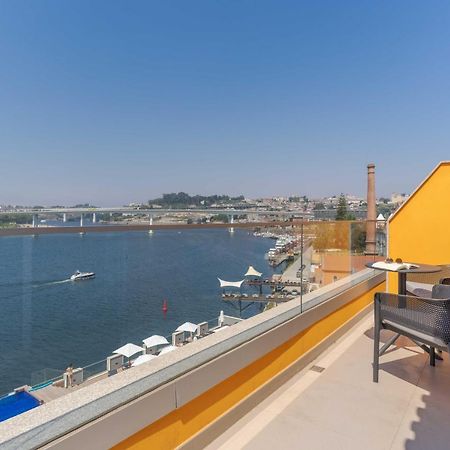 Pestana Douro Riverside - Preferred Hotels & Resorts, Lifestyle Valbom  Exteriör bild View of the Marina from the hotel