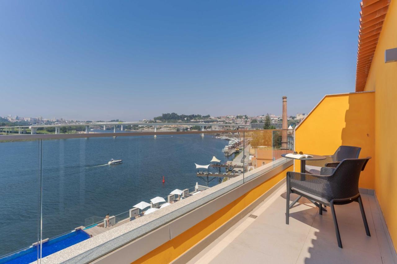 Pestana Douro Riverside - Preferred Hotels & Resorts, Lifestyle Valbom  Exteriör bild View of the Marina from the hotel