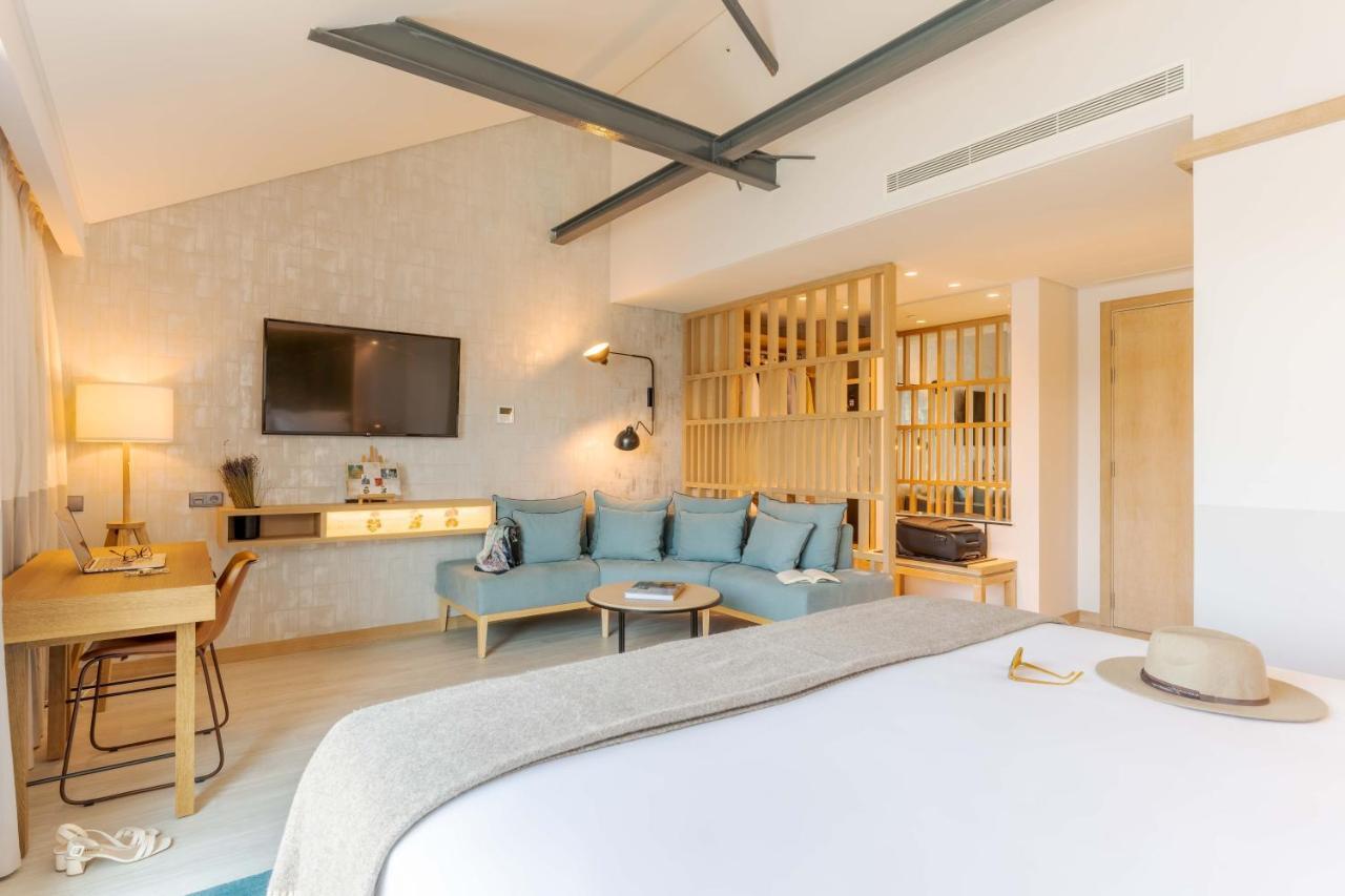 Pestana Douro Riverside - Preferred Hotels & Resorts, Lifestyle Valbom  Exteriör bild Suite at the hotel